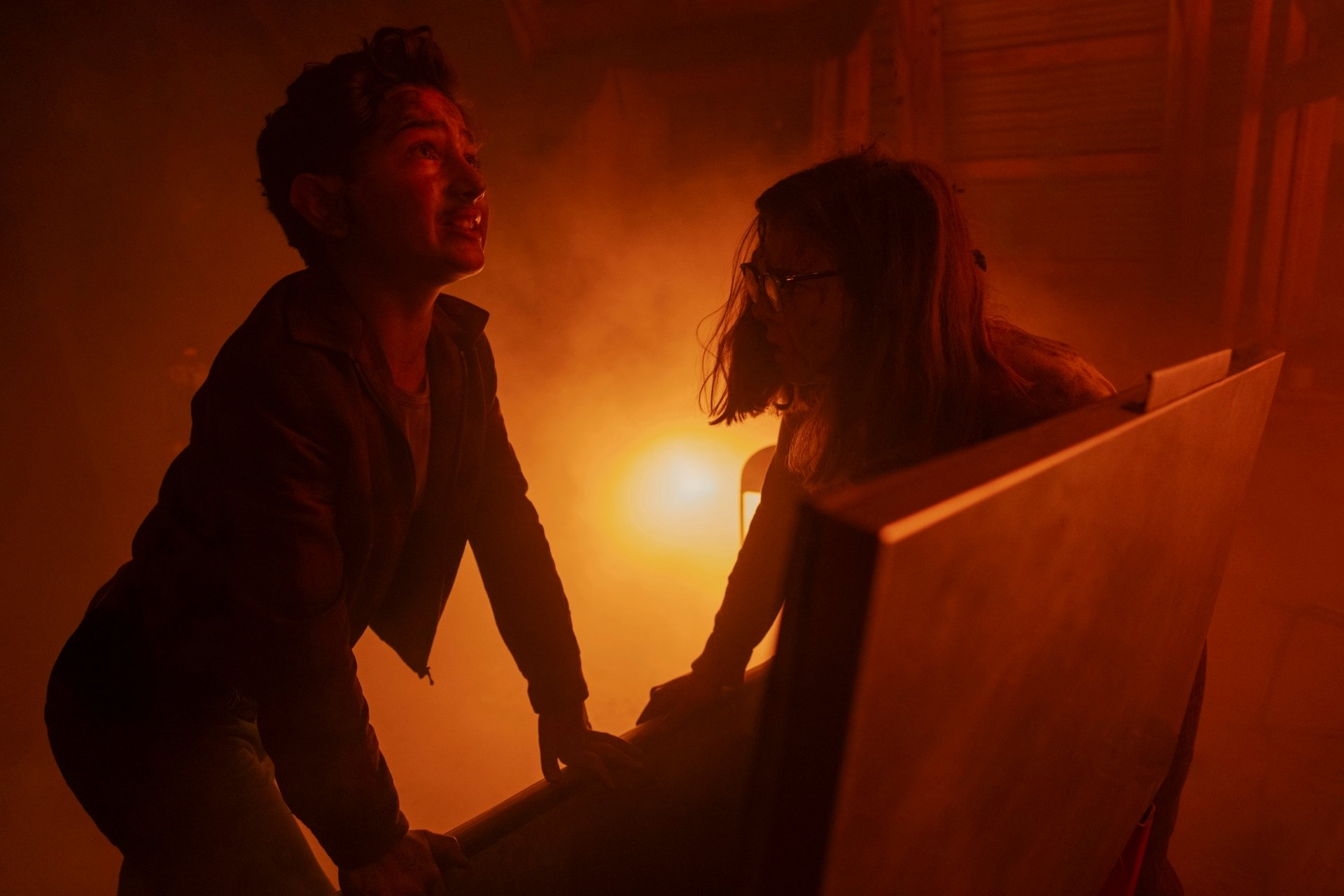 Arian S. Cartaya, Matilda Lawler - IT: Welcome to Derry Season 1 - Episode 7