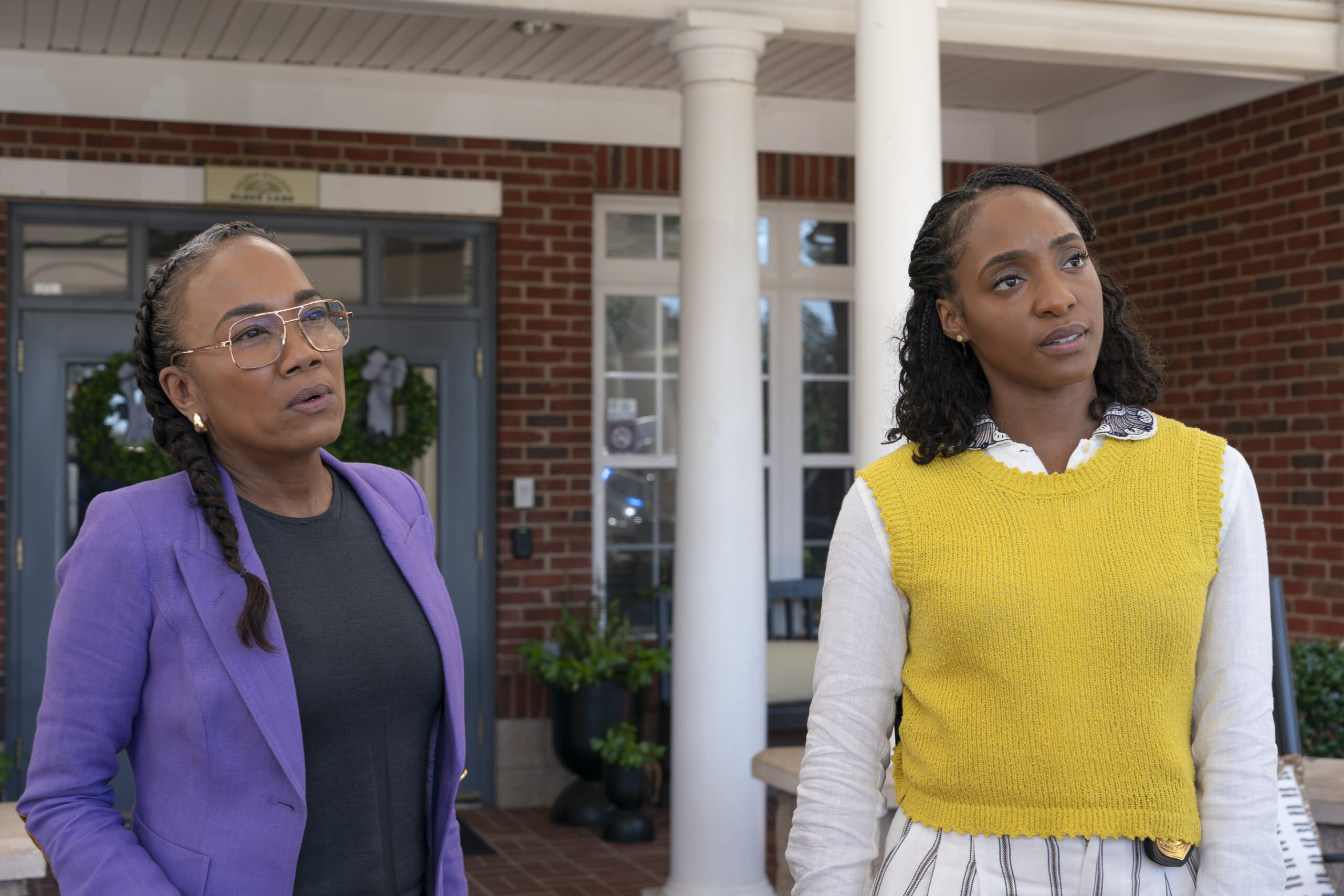 SONJA SOHN, IANTHA RICHARDSON | Tell-Tale TV SONJA SOHN, IANTHA RICHARDSON