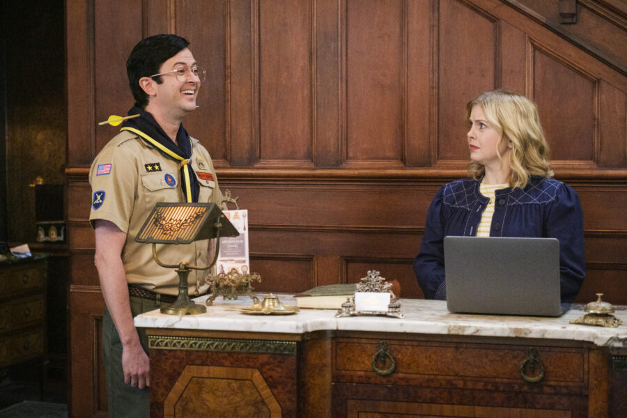 “The Others” – GHOSTS. Pictured L to R: Richie Moriarty as Pete and Rose McIver as Samantha. Photo: Bertrand Calmeau/CBS ©2025 CBS Broadcasting, Inc. All Rights Reserved.