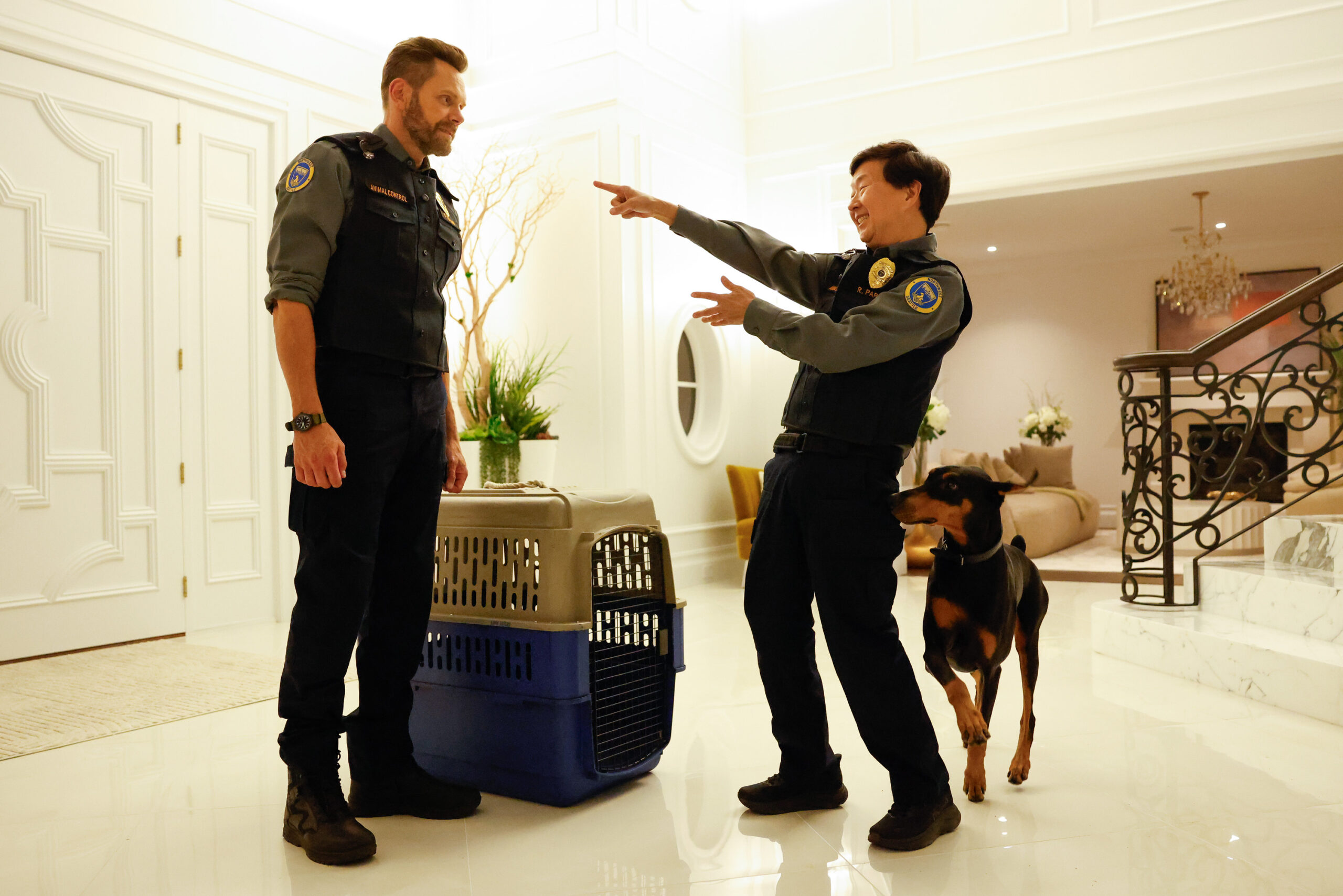 Animal Control Season 4 Episode 2, "Bagged Birds and Alley Dogs" -- Joel McHale and Ken Jeong