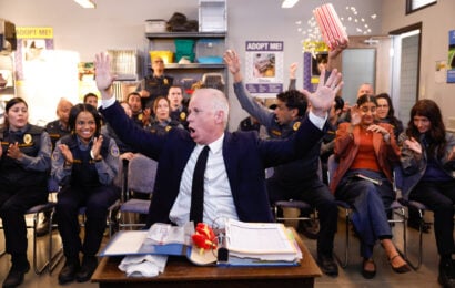 Animal Control Season 4 Episode 3, "Dragons and Dognappers" -- Gerry Dee Animal Control Season 4 Episode 3 Review: Dragons and Dognappers 