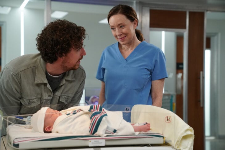 Still from Doc Season 2 Episode 14 of Dan Mousseau and Molly Parker pictured from left to right.