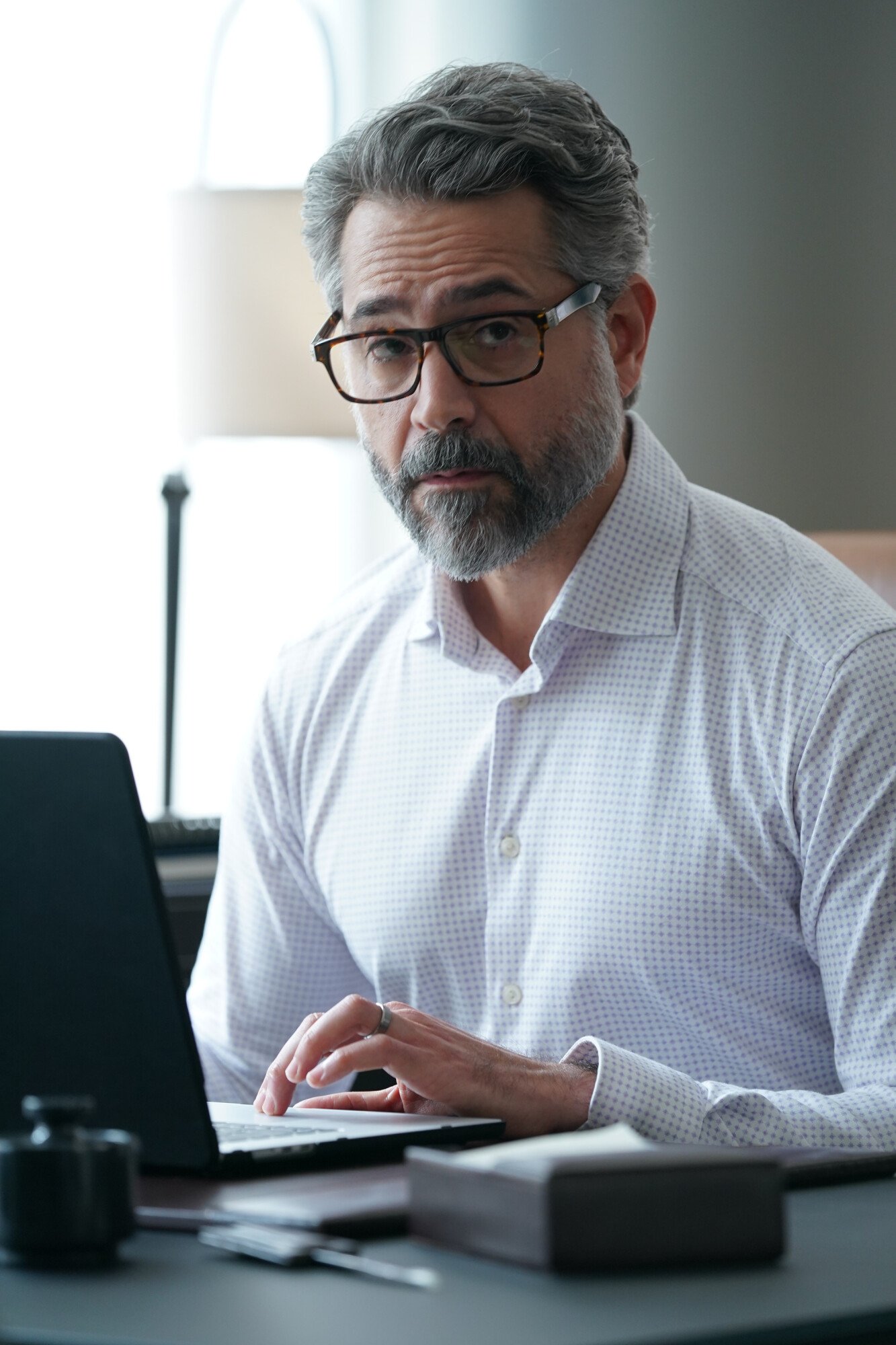 Uma foto do episódio 14 da 2ª temporada de Doc, de Omar Metwali.