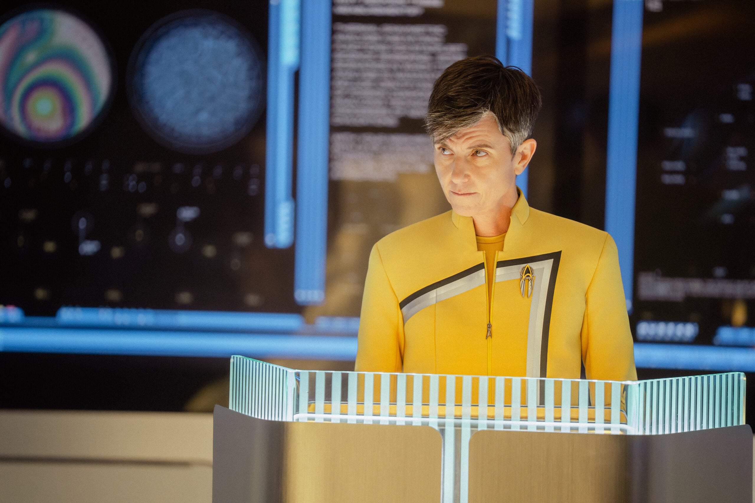 Still from Star Trek: Starfleet Academy Season 1 Episode 3 of Tig Notaro as Reno.