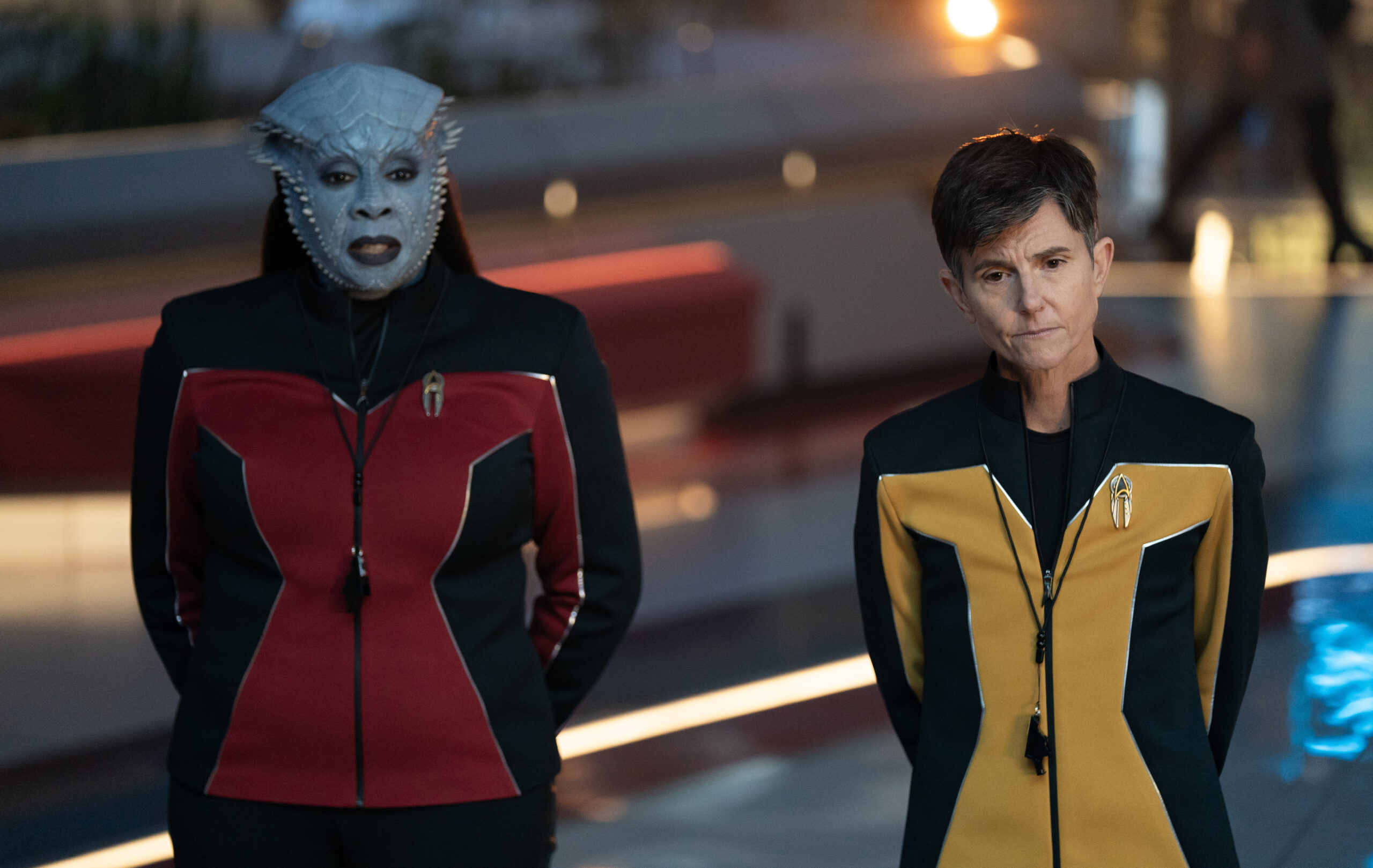 Still from Star Trek: Starfleet Academy Season 1 Episode 3 of Gina Yashere as Lura Throk and Tig Notaro as Jett Reno pictured from left to right.