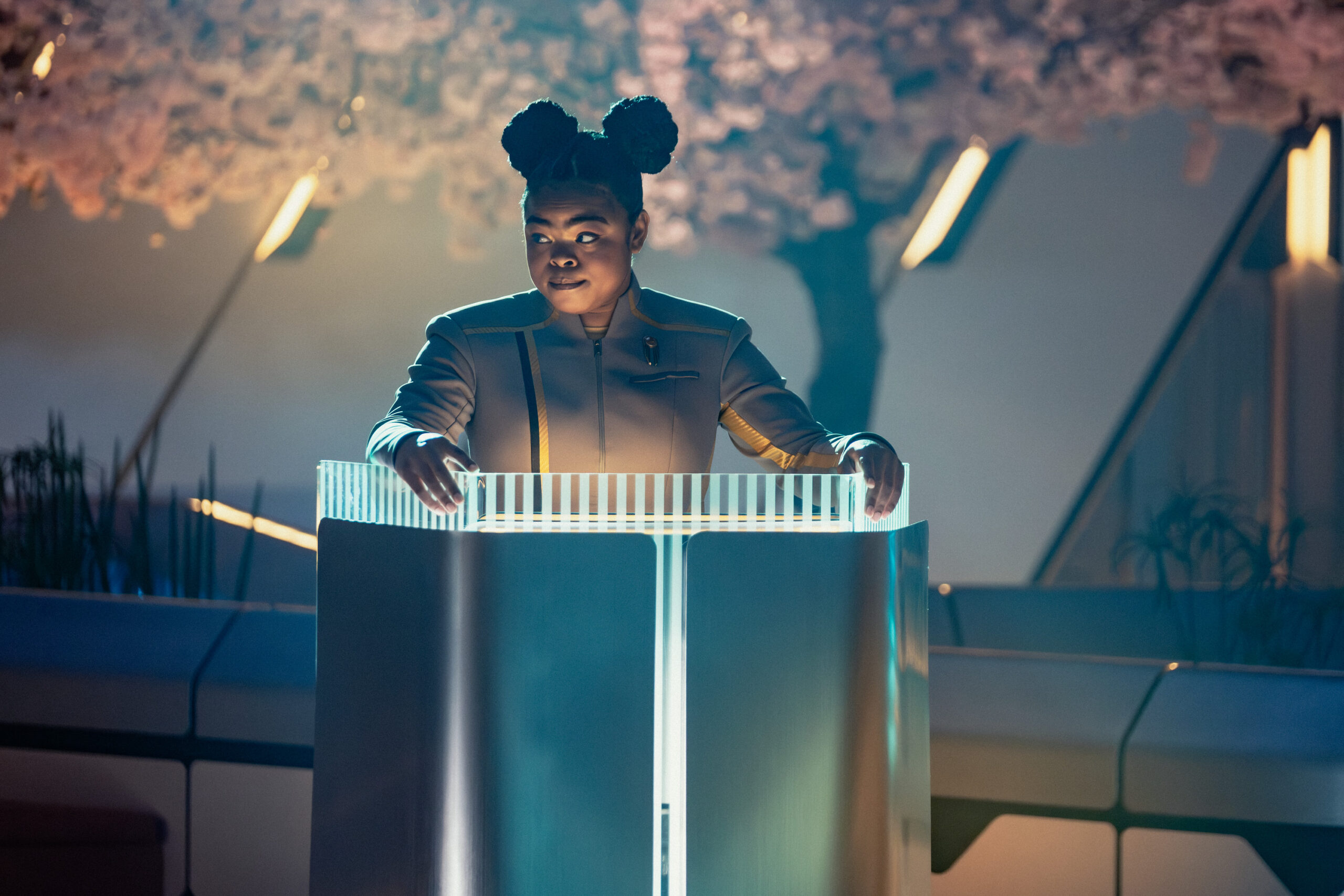 Uma foto de Star Trek: Starfleet Academy, temporada 1, episódio 4 de Kerris Brooks como Sam.