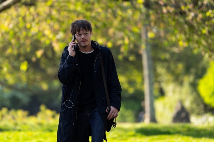 Industry Season 4 Episode 4 - Charlie Heaton (Photograph by Simon Ridgway/HBO)