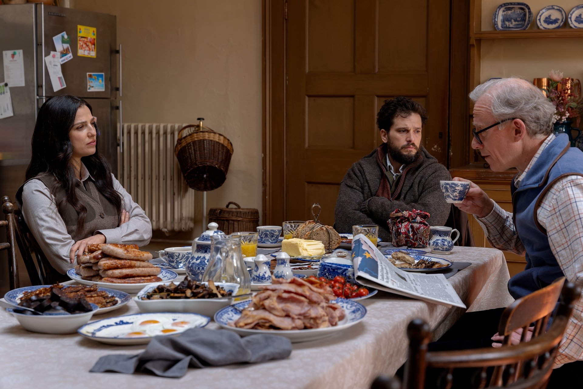 The Industry, temporada 4, episódio 2 - Marisa Abela, Kit Harington, Andrew Havill (foto de Simon Ridgeway / HBO)