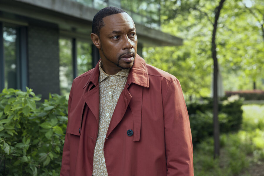 Dorian Missick as Karl Connolly in 56 Days