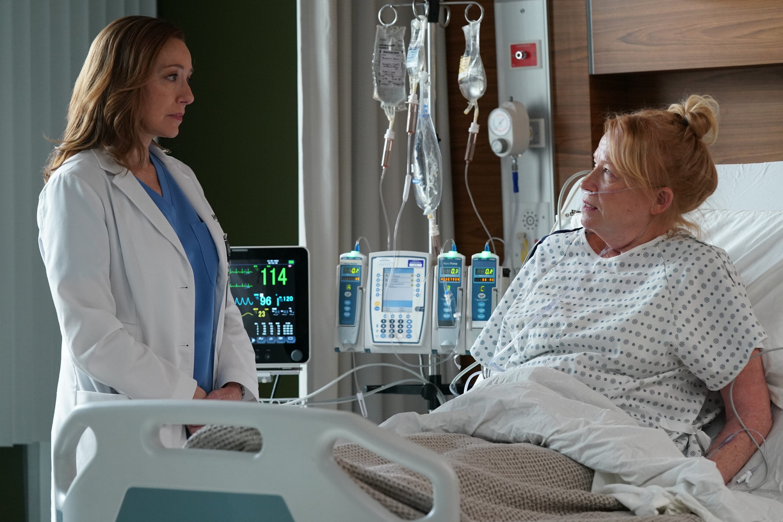 Still from Doc Season 2 Episode 15 of Molly Parker and Johanna Day pictured from left to right.
