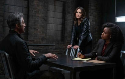 Ross Partridge as Robbie Miller, Mariska Hargitay as Capt. Olivia Benson, Aimé Donna Kelly as Capt. Renee Curry in the interrogation room. Law & Order: Special Victims Unit Season 27 Episode 13 Review: Corrosive 