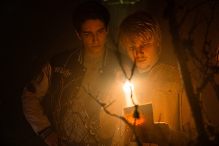 Raiders of the Lost Scar | Tell-Tale TV Raiders of the Lost Scar School Spirits Season 3 Episode 5 Review: Raiders of the Lost Scar