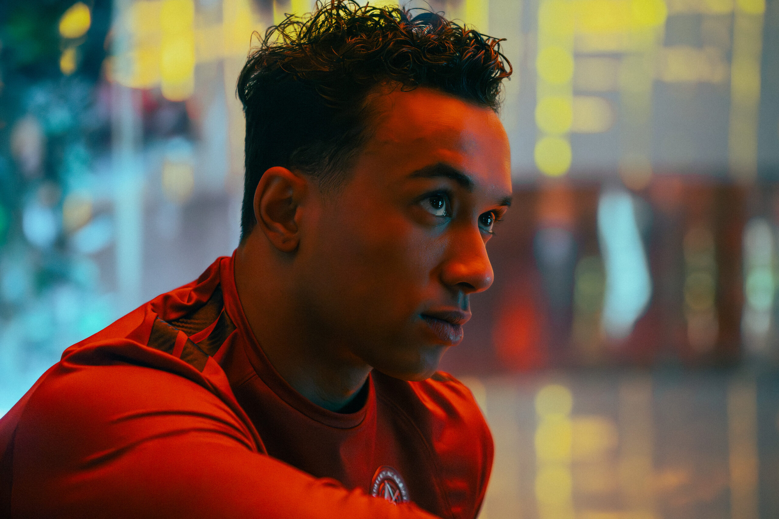 Still from Star Trek: Starfleet Academy Season 1 Episode 8 of Sandro Rosta as Caleb.