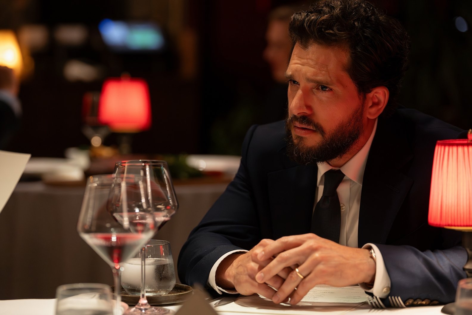 The Industry Temporada 4, Episódio 6 – Kit Harington (Foto de Simon Ridgeway/HBO) | televisão reveladora The Industry, temporada 4, episódio 6 – Kit Harington (foto de Simon Ridgeway/HBO)