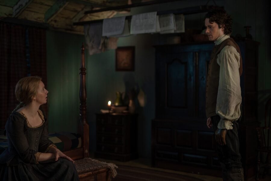 Outlander Season 8 — Lauren Lyle (“Marsali Fraser”) and César Domboy (“Fergus Fraser”). Photo Courtesy of STARZ