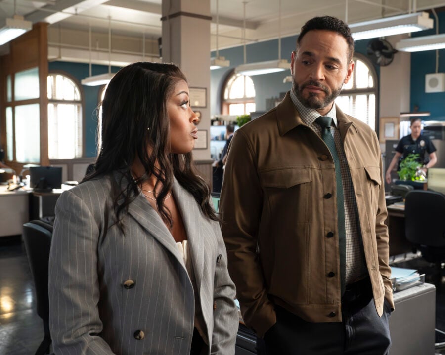 Javicia Leslie, Daniel Sunjata