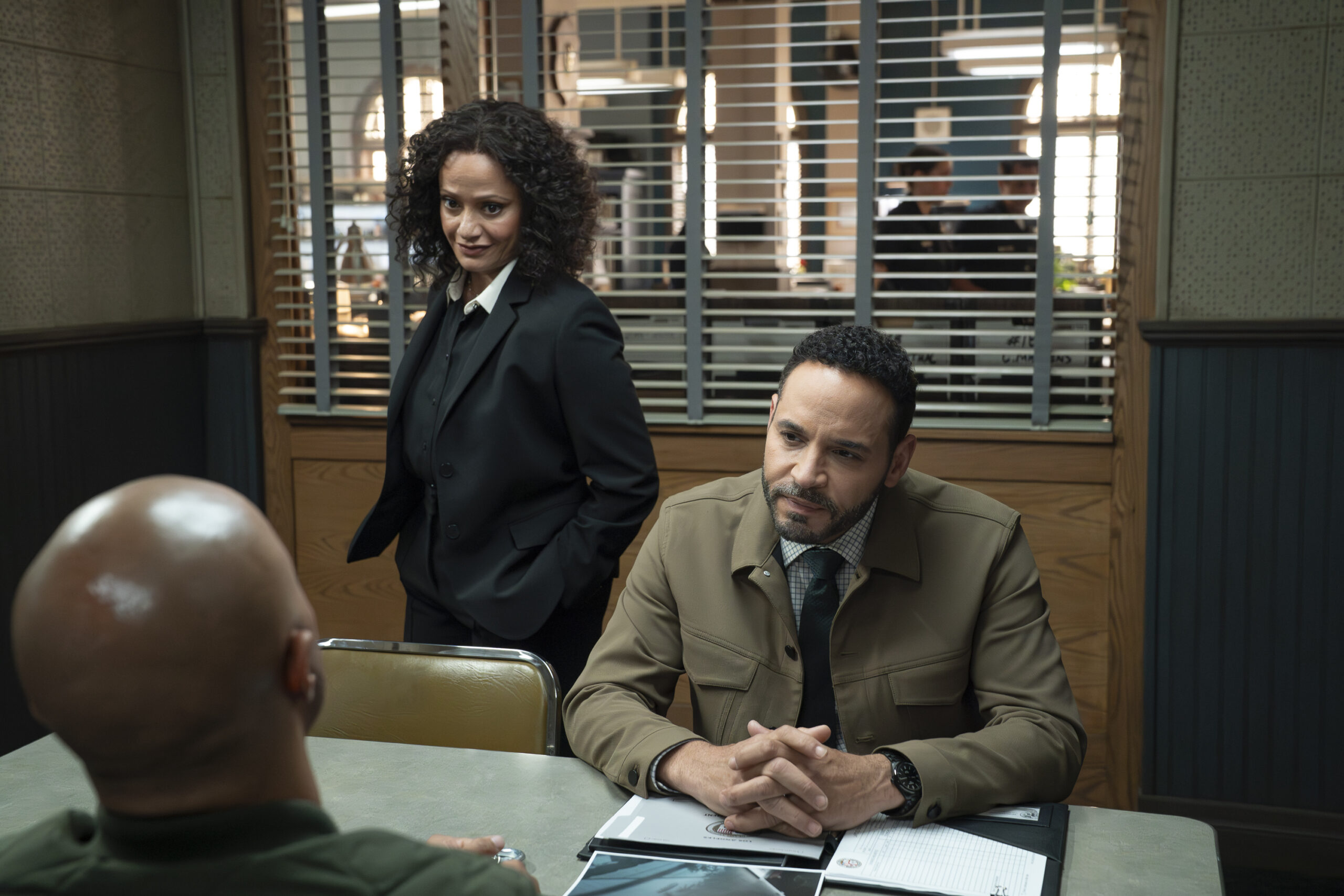 High Potential Season 2 Episode 13 - JUDY REYES, DANIEL SUNJATA