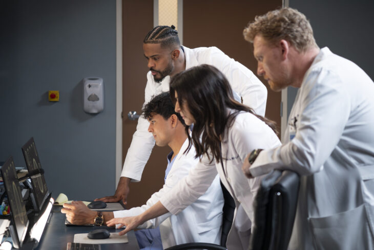 Grey's Anatomy Season 22 Episode 12 - doctors looking at scans - TREVOR JACKSON, NIKO TERHO, CATERINA SCORSONE, KEVIN MCKIDD Grey’s Anatomy Season 22 Episode 12 Review: Get Lucky Grey's Anatomy Season 22 Episode 12