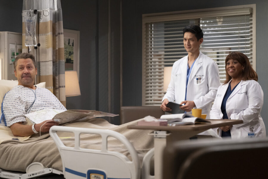 Grey's Anatomy Season 22 Episode 15 - MICHAEL WESTON, HARRY SHUM JR., CHANDRA WILSON