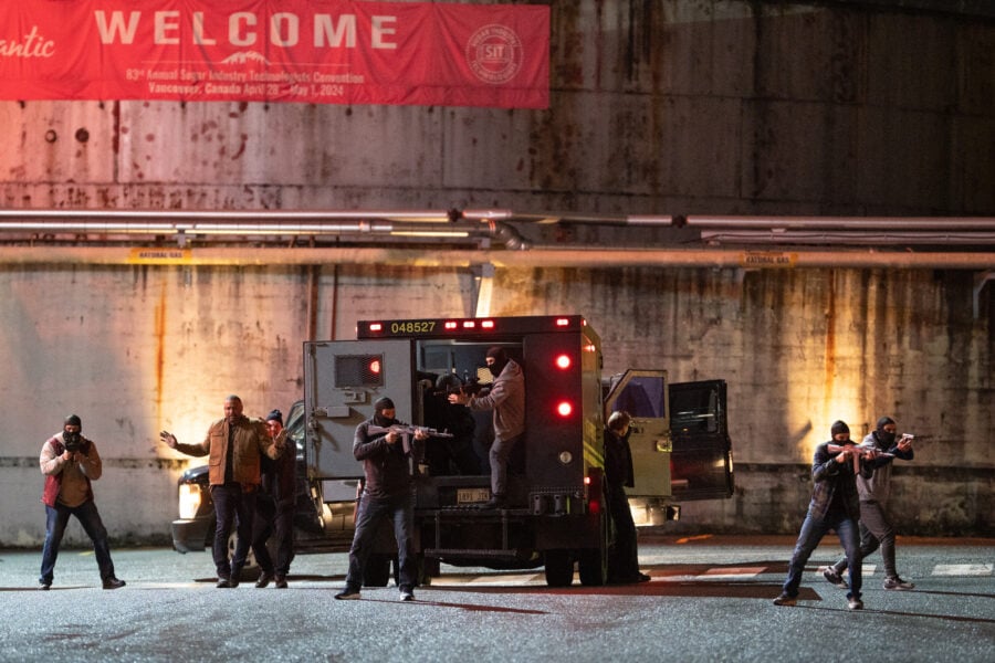 Tracker Season 3 Episode 13 - Breakaway