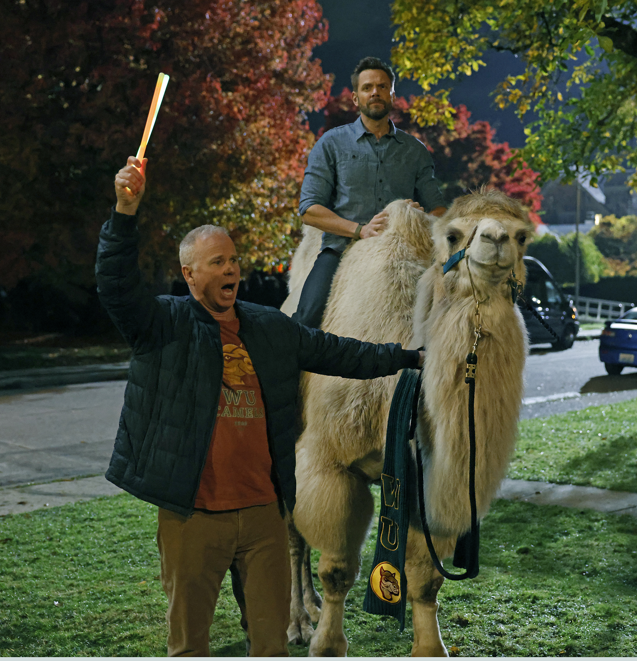 Animal Control Season 4 Episode 9, "Bats and Camels" -- Gerry Dee and Joel McHale