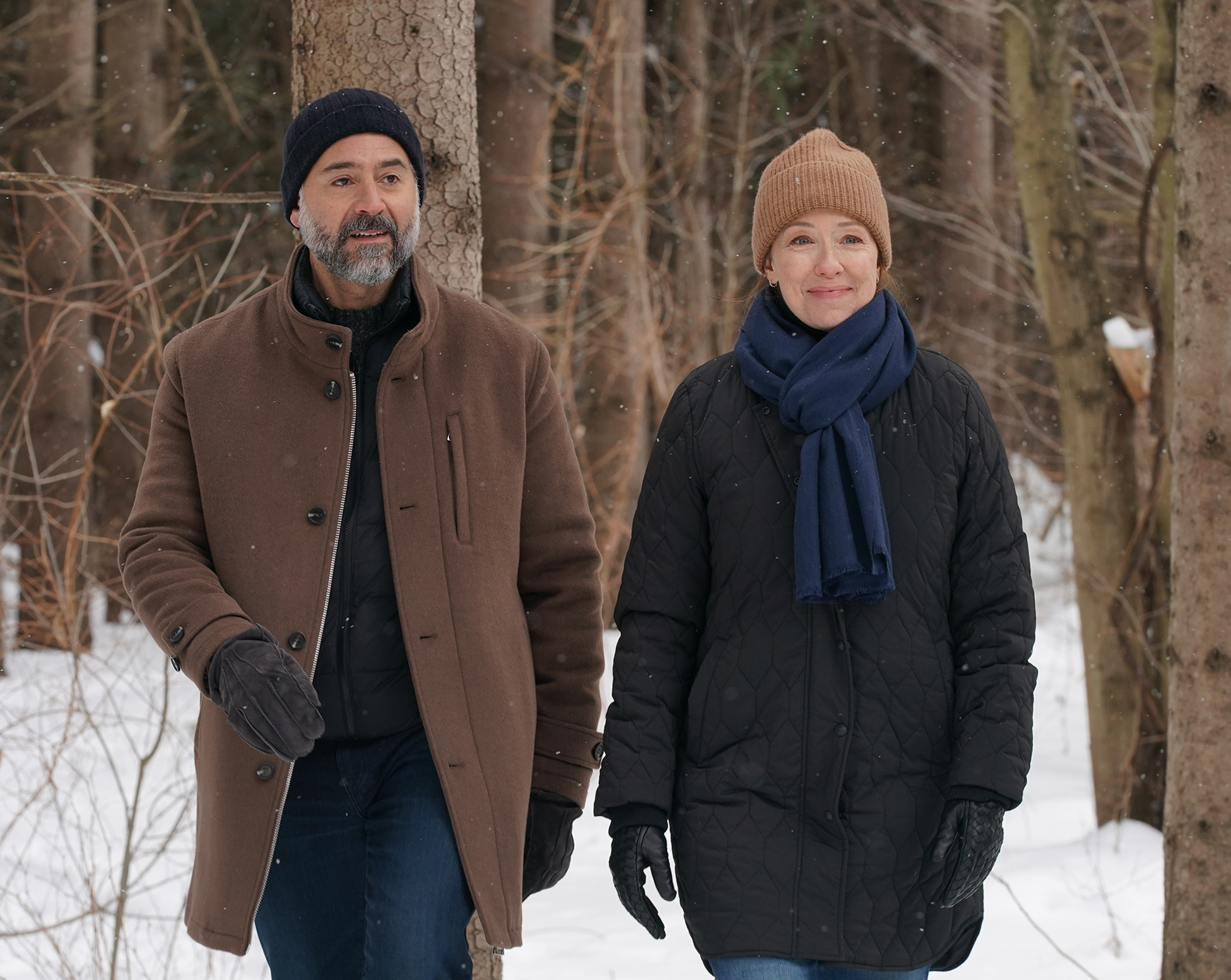 Doc Season 2 Episode 18 - Omar Metwally and Molly Parker | Tell-Tale TV Still from Doc Season 2 Episode 18 of Omar Metwally and Molly Parker pictured from left to right.