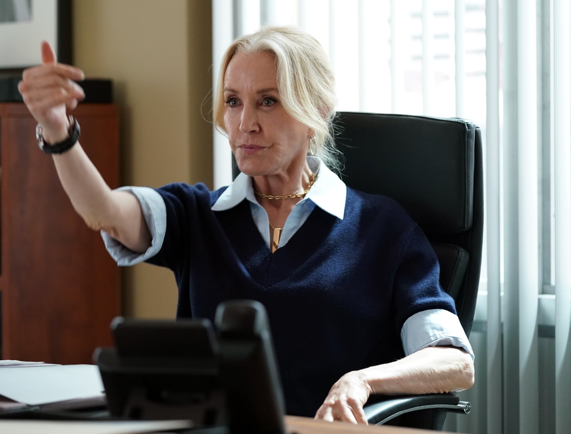 Still from Doc Season 2 Episode 19 of Felicity Huffman.