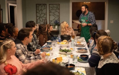 Stumble Season 1 Episode 12 "Making Mat" - (l-r) Jenn Lyon as Courteney Potter, Taran Killam as Boone E. Potter Stumble Season 1 Episode 12 Review: Making Mat 