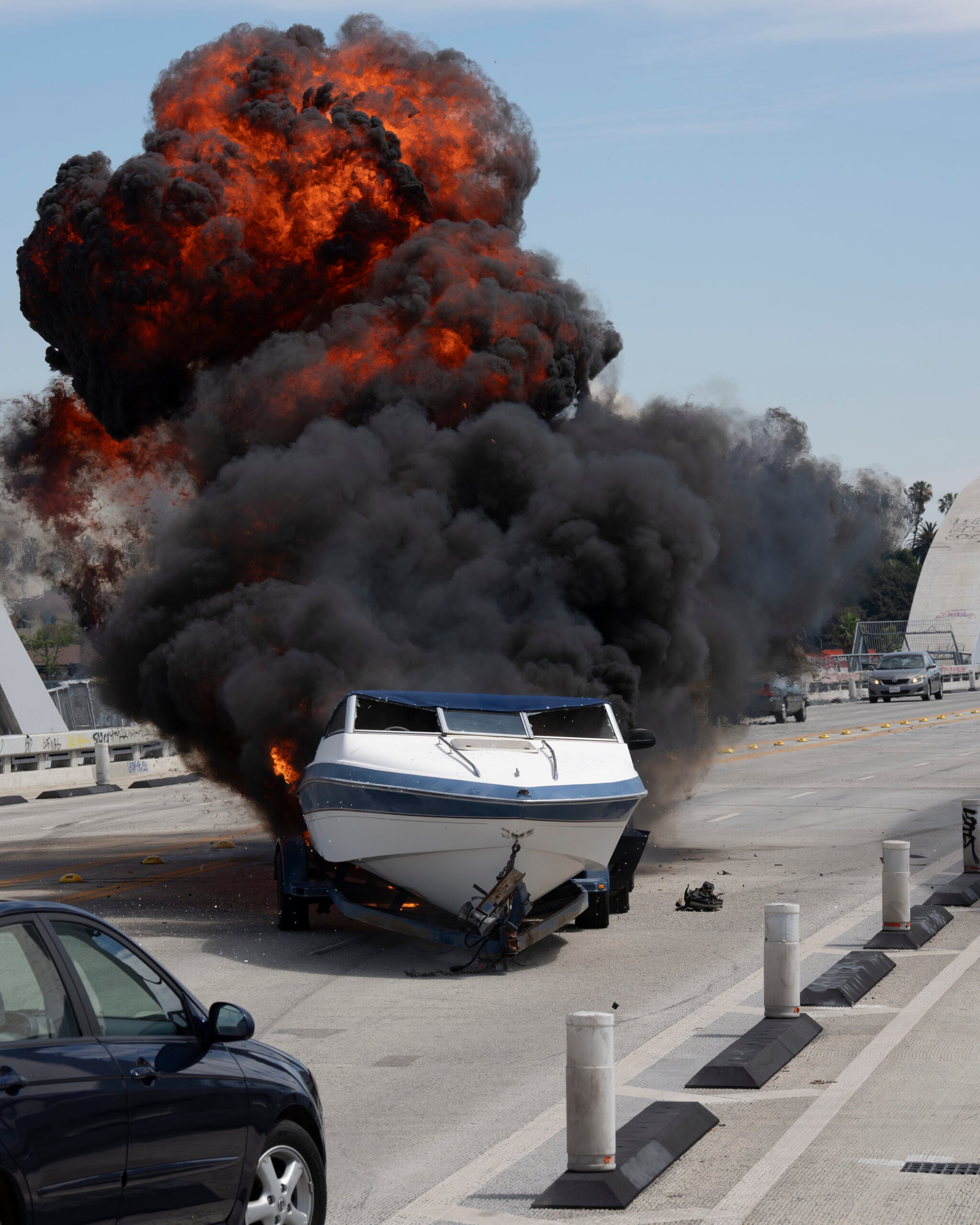 9-1-1 Season 9 Episode 17, "I Got You Babe"