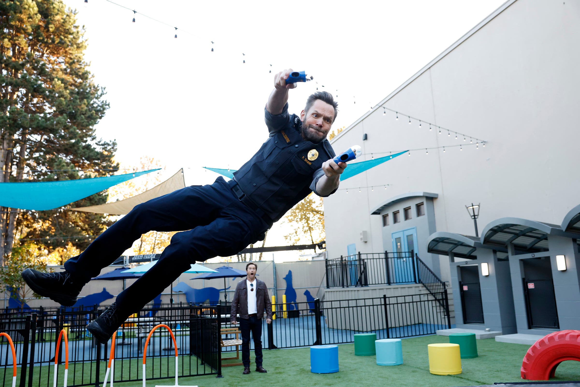 Animal Control Season 4 Episode 11, "Coyotes and Eagles" -- Joel McHale and Oliver Hudson