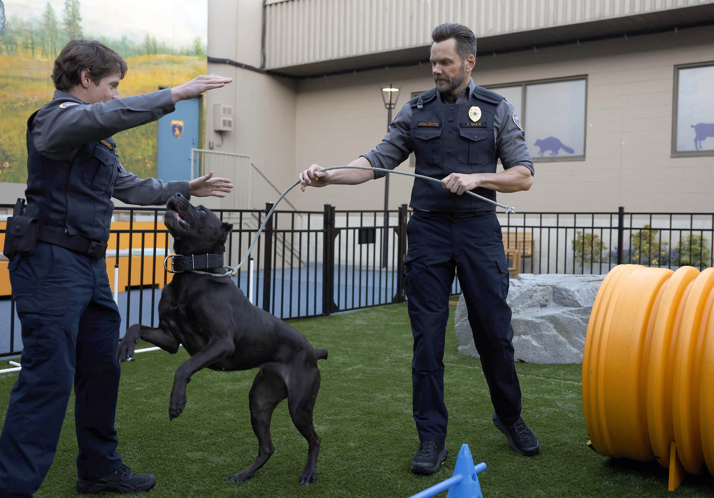 Animal Control Season 4 Episode 11, "Coyotes and Eagles" -- Michael Rowland and Joel McHale