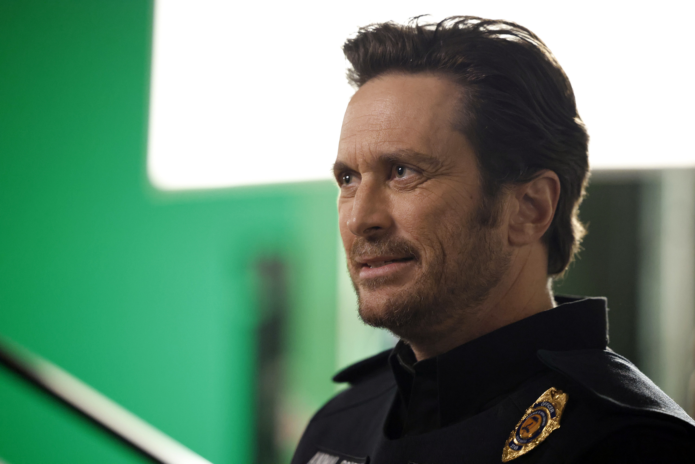 Animal Control Season 4 Episode 11, "Coyotes and Eagles" -- Oliver Hudson