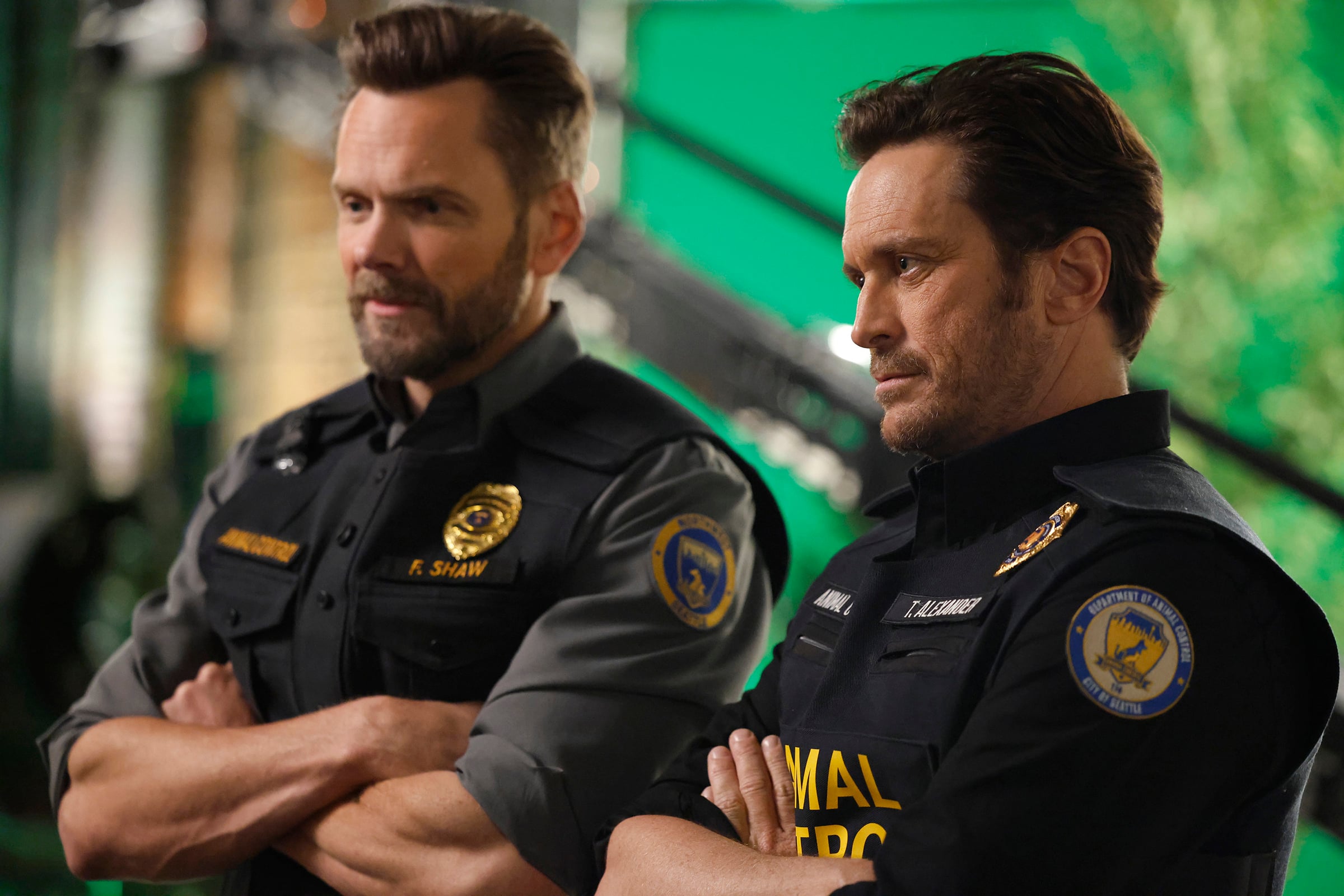 Animal Control Season 4 Episode 11, "Coyotes and Eagles" -- Joel McHale and Oliver Hudson