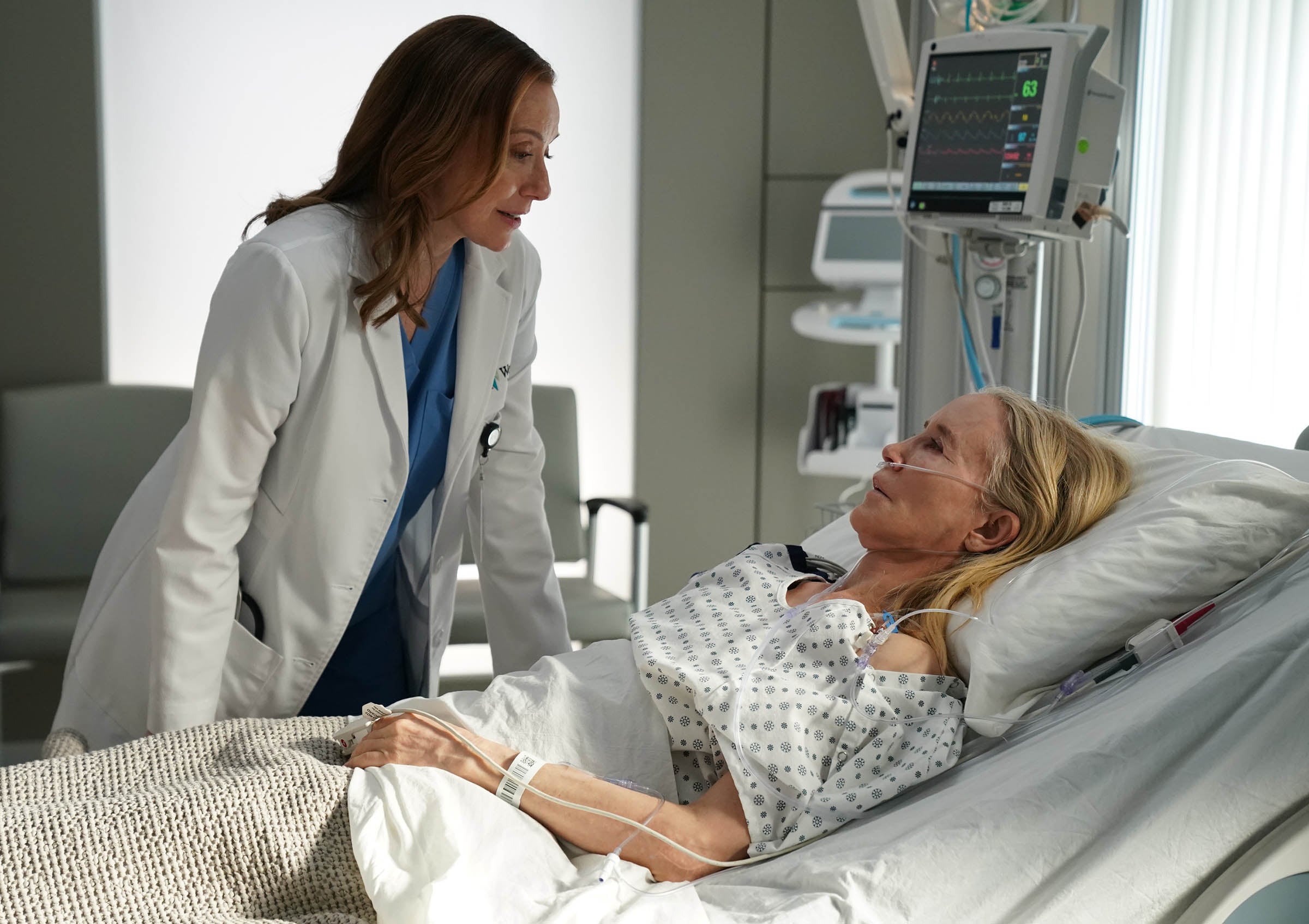 Still from Doc Season 2 Episode 20 of Molly Parker and Felicity Huffman pictured from left to right.