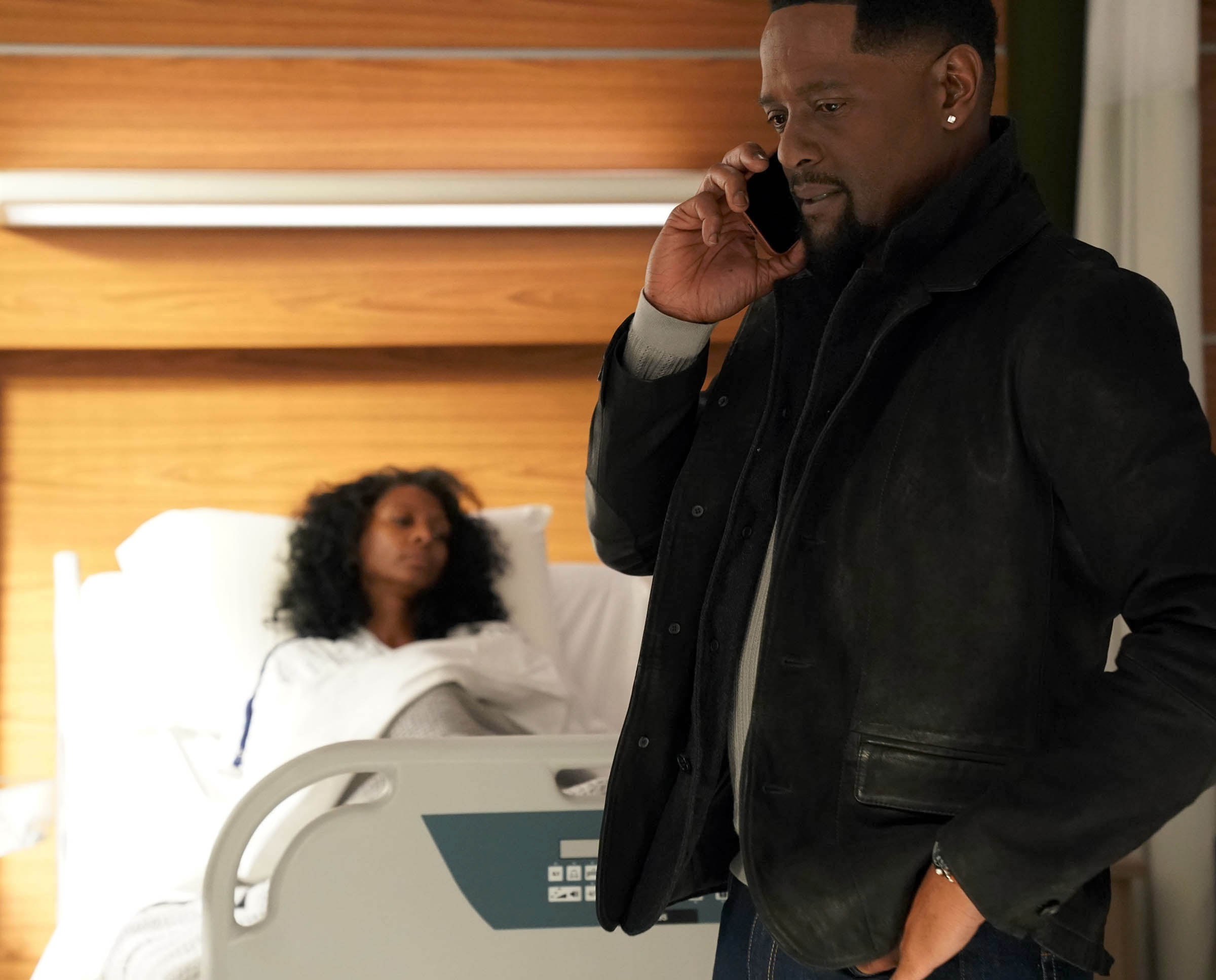 Still from Doc Season 2 Episode 21 of Blair Underwood.