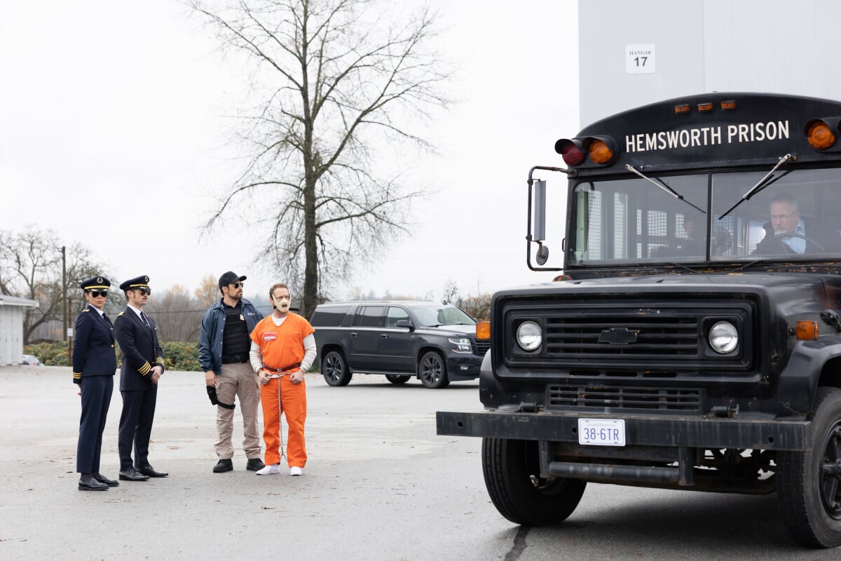 Wild Cards Season 3 Episode 10, "Now You Steal Me" -- Giacomo Gianniotti, Jason Priestley, Tamara Taylor