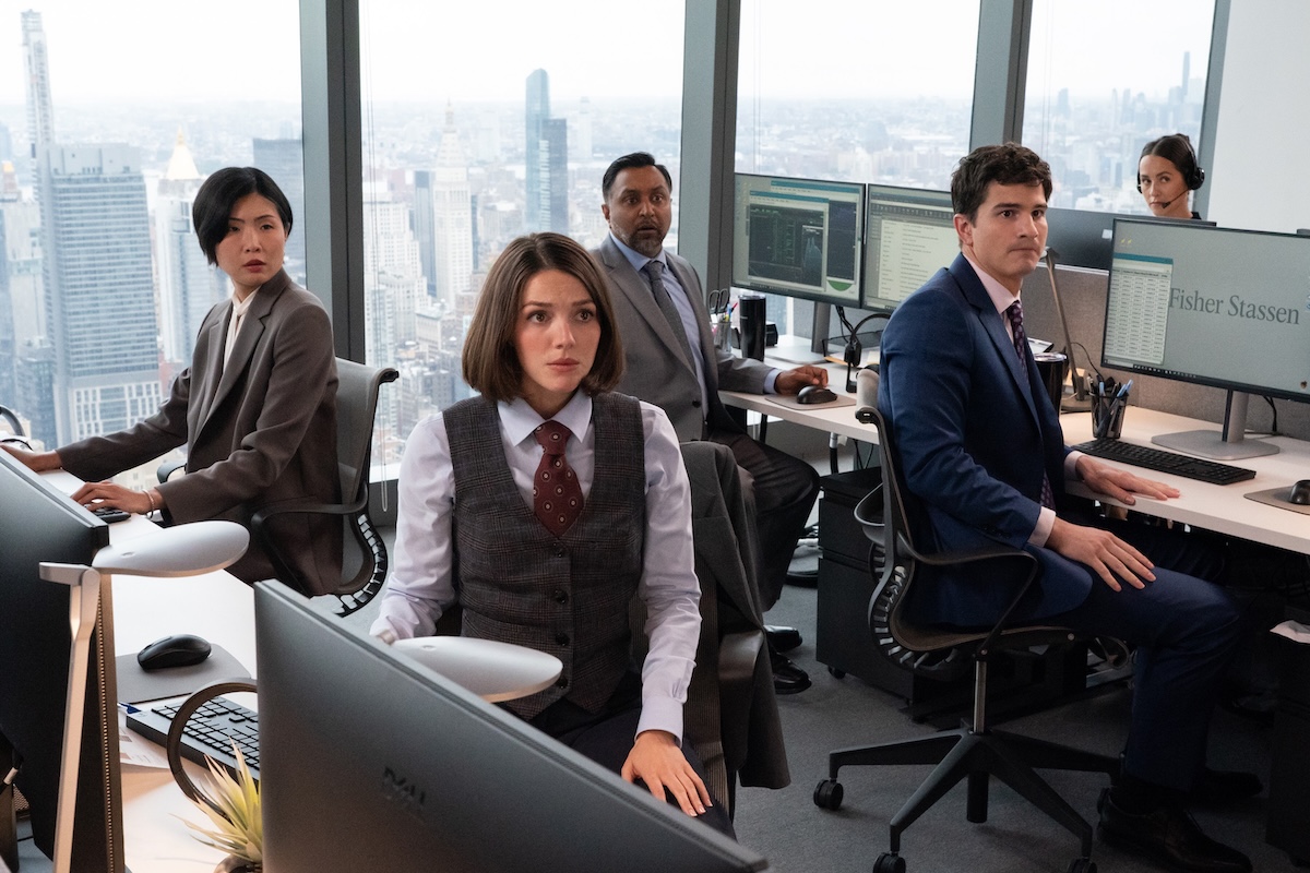 NOT SUITABLE FOR WORK Season 1 Episode 2 | Tell-Tale TV NOT SUITABLE FOR WORK Season 1 Episode 2 Not Suitable for Work Season 1 Episodes 1-3 Review: Welcome to Murray Hill/Evil Nepo Son of the King/The Philadelphia Thirst Monster