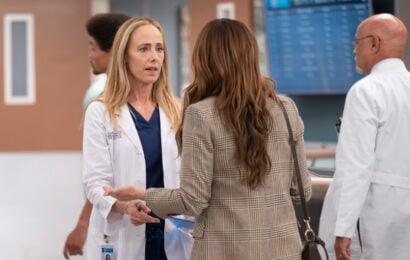 Grey's Anatomy Season 22 Episode 18 - KIM RAVER Grey’s Anatomy Season 22 Episode 18 Review: Bridge Over Troubled Water 