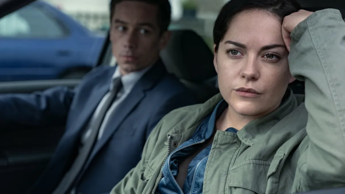 dms1-101-100518-0246-a | Tell-Tale TV Killian Scott and Sarah Greene in Dublin Murders (Photo courtesy of Starz) 5 Reasons to Watch ‘How to Get to Heaven From Belfast’