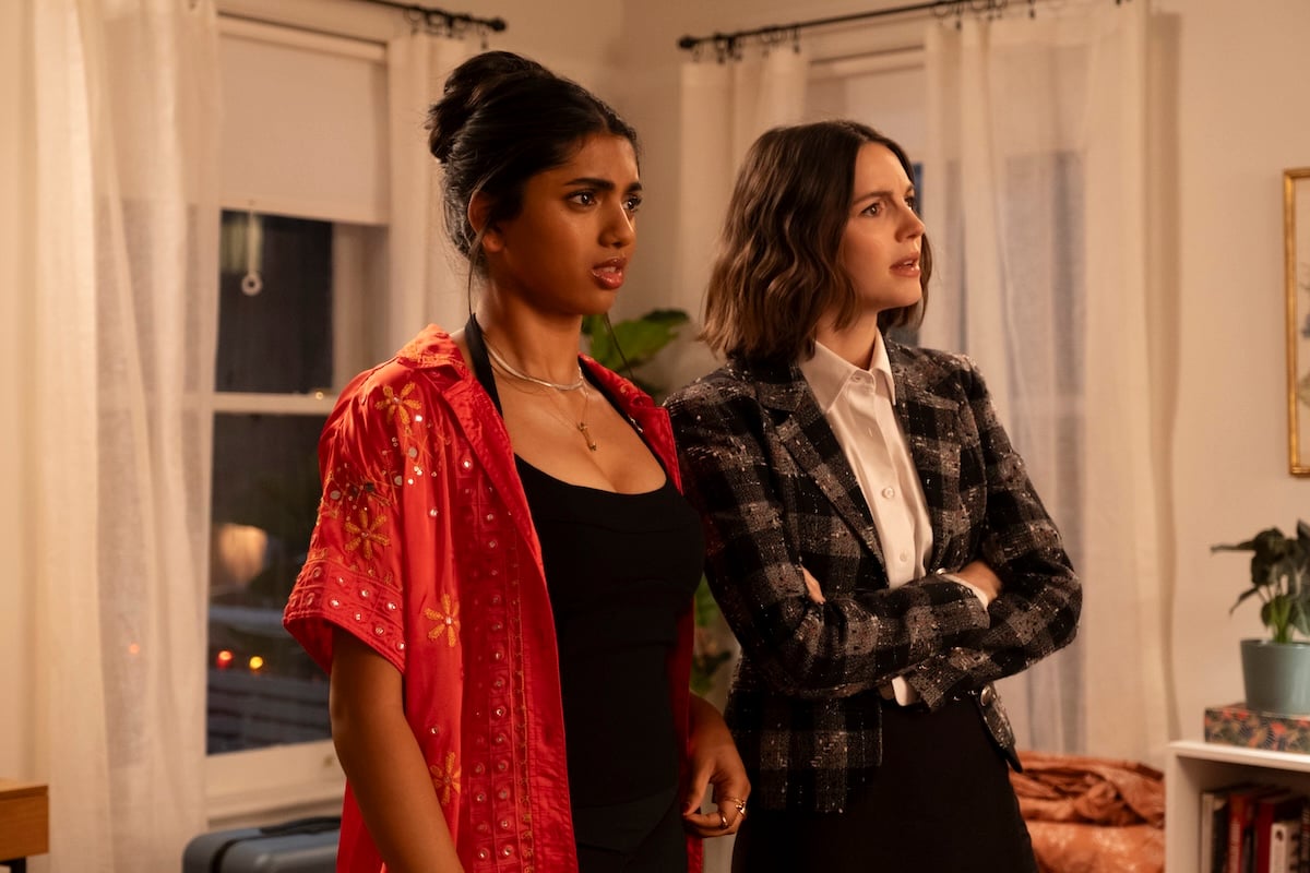 NOT SUITABLE FOR WORK Season 1 Episode 6 | Tell-Tale TV NOT SUITABLE FOR WORK Season 1 Episode 6 Not Suitable for Work Season 1 Episodes 6-7 Review: Handsome Mug Guy/Does Jon Hamm Cry?