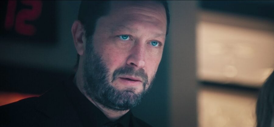 FX's The Bear -- "Mint" -- Season 5, Episode 3 -- Pictured: Ebon Moss-Bachrach as Richard "Richie" Jerimovich. CR: FX | Tell-Tale TV The Bear Season 5 Episode 3 The Bear Season 5 Preview: FX’s Beloved Cooking Drama Prepares for Its Final Service