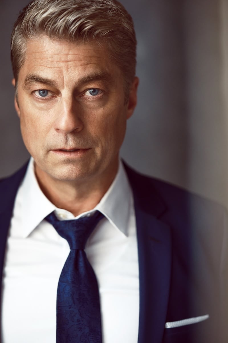 Jamison Jones - photographer Peter Konerko Jamison Jones Talks About Bringing Tom Milliken to Life on Criminal Minds: Evolution