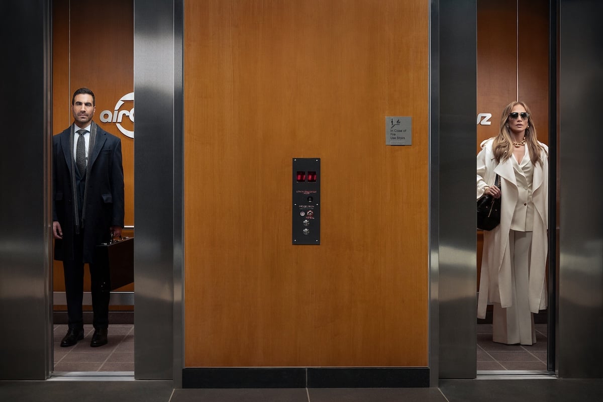 Office Romance Office Romance Review: The Right Kind Of Wrong