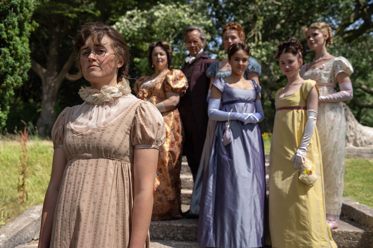 The Other Bennet Sister — Mary Bennet (ELLA BRUCCOLERI), Mrs Bennet (RUTH JONES), Mr Bennet (RICHARD E GRANT), Lizzie Bennet (POPPY GILBERT), Kitty Bennet (MOLLY WRIGHT), Lydia Bennet (GRACE HOGG-ROBINSON), Jane Bennet (MADDIE CLOSE) COPYRIGHT:(c) Bad Wolf,CREDIT LINE:BBC/Bad Wolf/James Pardon The Other Bennet Sister to Return for a Three-Part Christmas Special on BBC and BritBox