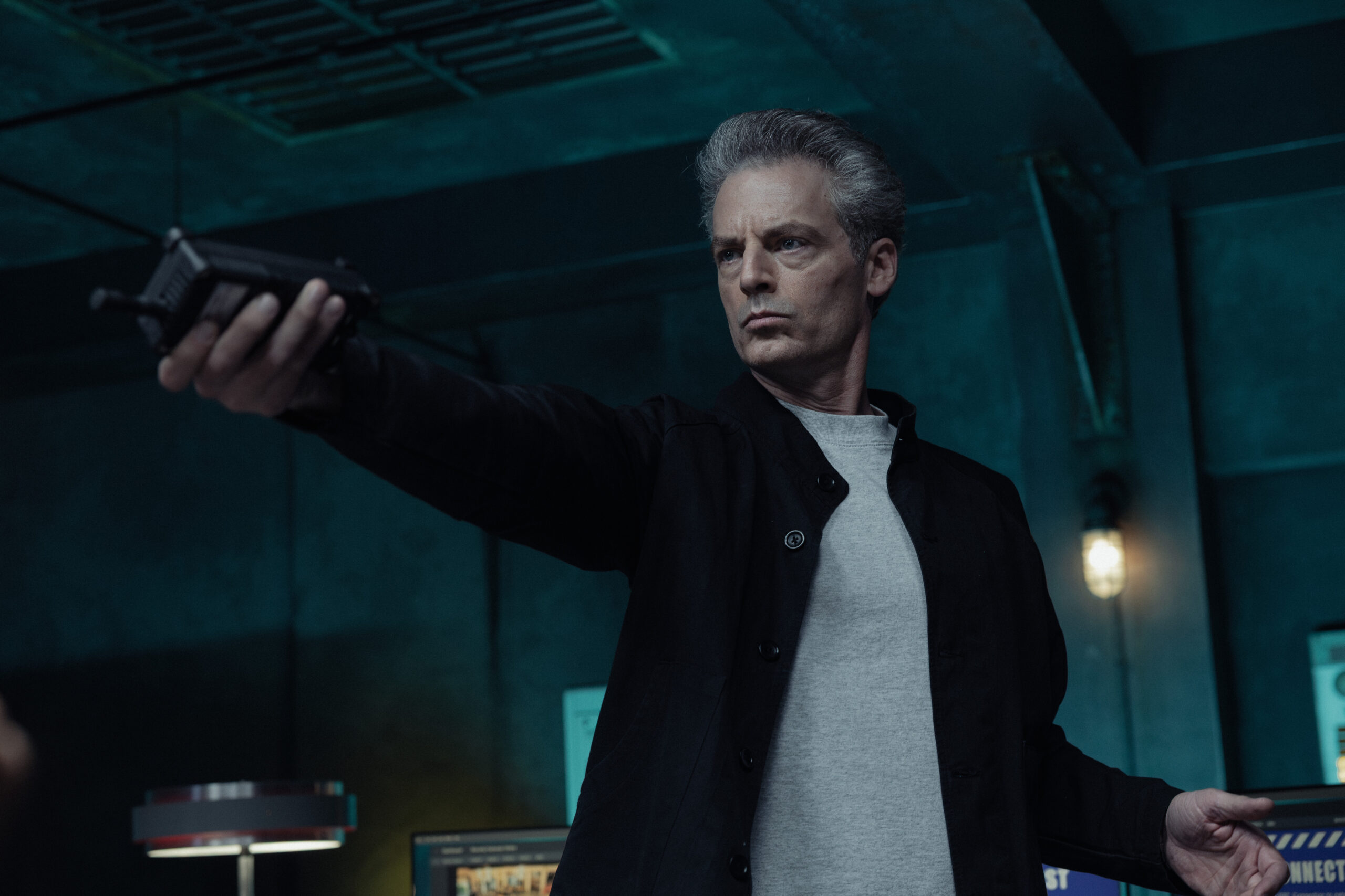 Justin Kirk as James Crowley in Criminal Minds: Evolution Season 19 Episode 10, Bad Blood | Tell-Tale TV Bad Blood Criminal Minds: Evolution Season 3 Episode 10 Review: Is Voit Really Gone? Justin Kirk as James Crowley