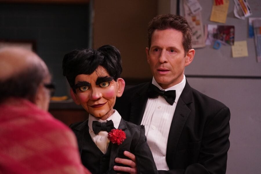 IASIP_1801_PM_0191r | Tell-Tale TV IASIP_1801_PM_0191r It’s Always Sunny In Philadelphia Season 18 Episode 1 Review: Frank Marries a Corpse