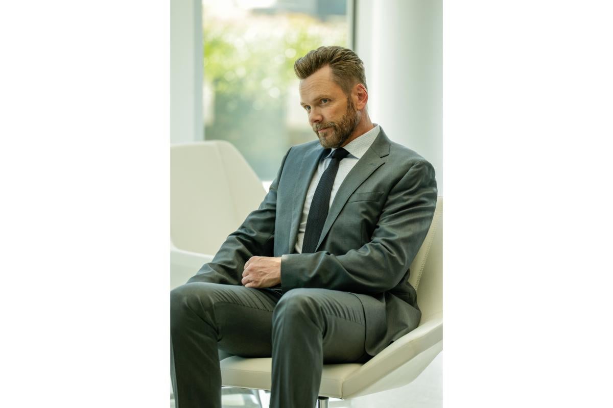 Animal Control Season 5 Episode 2, "Bugs and Rabid Dogs" -- Joel McHale Animal Control Season 5 Episode 3 Preview: Frank Goes Undercover