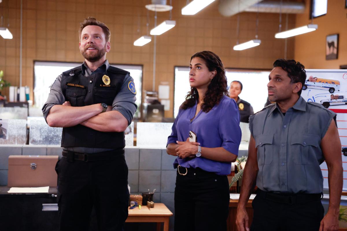 Animal Control Season 5 Episode 2, "Crows and Lizard Legs" | Tell-Tale TV Animal Control Season 5 Episode 2, "Crows and Lizard Legs" -- Joel McHale, Vella Lovell and Ravi V. Patel Animal Control Season 5 Episode 2 Preview: Shred Spirals About Customer Service Scores