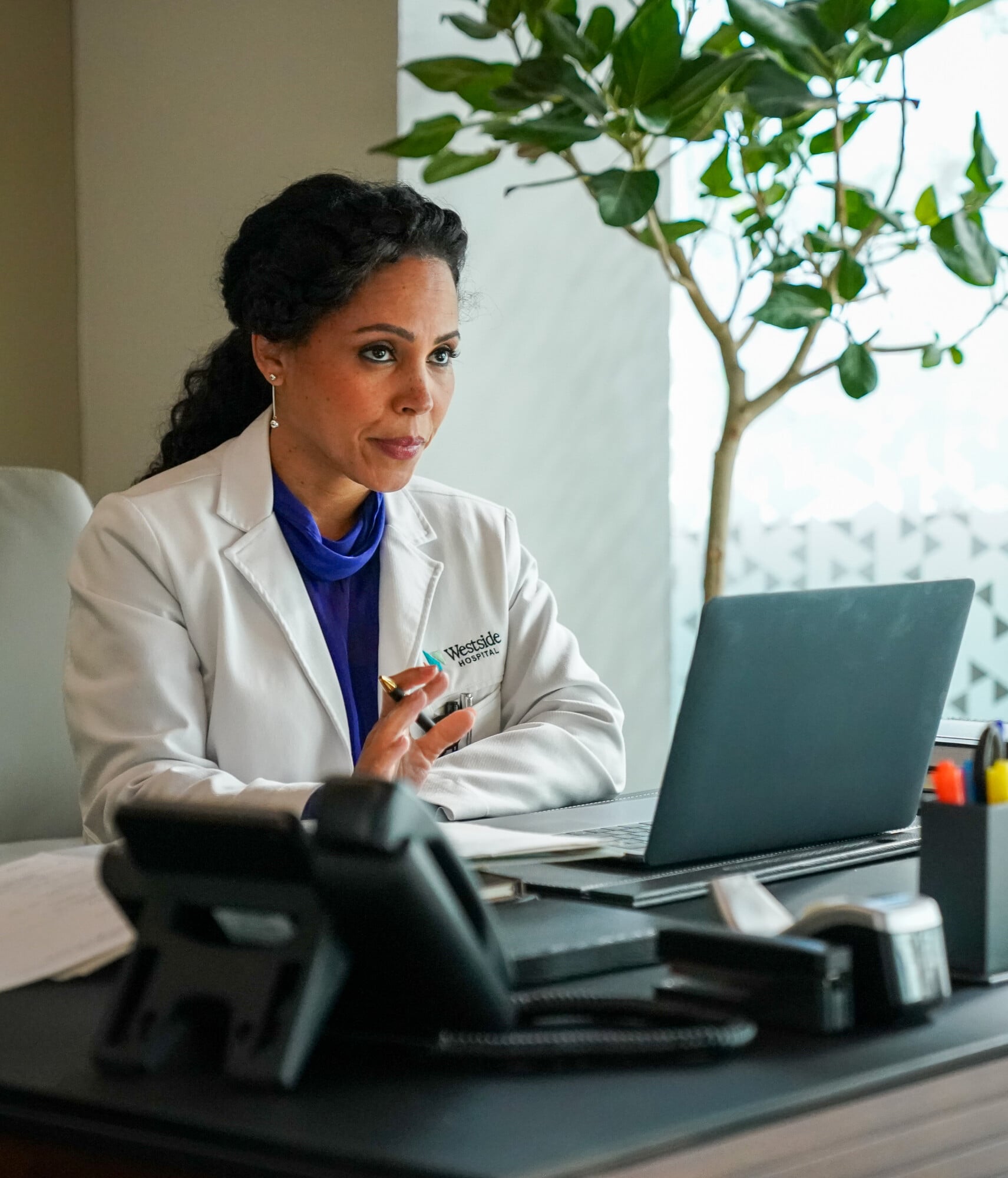 Still from Doc Season 3 Episode 3 of Amirah Vann. Doc Season 3 Episode 3 Preview: Exes and Uh Ohs Still from Doc Season 3 Episode 3 of Amirah Vann.