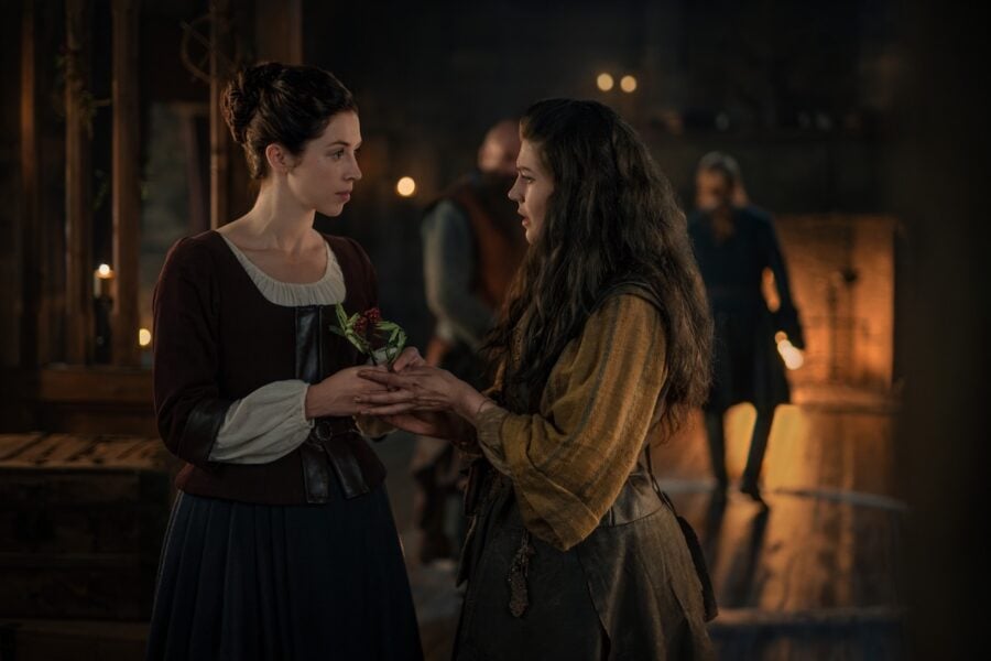 Blood of my Blood Episode 2, "The Veil of Time" - Left to Right: Hermione Corfield (“Julia Moriston Beauchamp”), Charlie Allan (“Balloch”), Katharine O'Donnelly (“Maisri”), and Tony Curran (“Simon Fraser ‘Lord Lovat’”) | Tell-Tale TV Blood of my Blood Episode 2, "The Veil of Time" - Left to Right: Hermione Corfield (“Julia Moriston Beauchamp”), Charlie Allan (“Balloch”), Katharine O Outlander: Blood of my Blood Season 2 Episode 2 Review: There are Ghouls About'Donnelly (“Maisri”), and Tony Curran (“Simon Fraser ‘Lord Lovat’”)